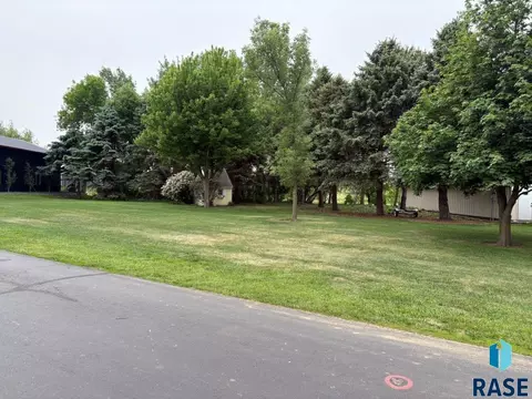 Killarney Park Dr, Wentworth, SD 57075 photo 2