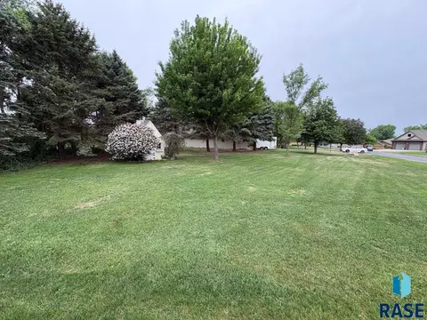 Killarney Park Dr, Wentworth, SD 57075 photo 3