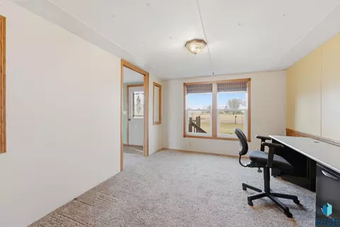 47446 258th St, Renner, SD 57055 photo 13