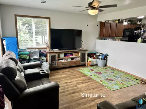 Living - 301 Arianna Pl, Tea, SD 57064 photo 3 of 4