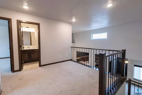 Entry Way - 2504 E Copalis Pl, Sioux Falls, SD 57108 photo 1 of 1