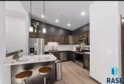Kitchen - 2504 E Copalis Pl, Sioux Falls, SD 57108 photo 1 of 1