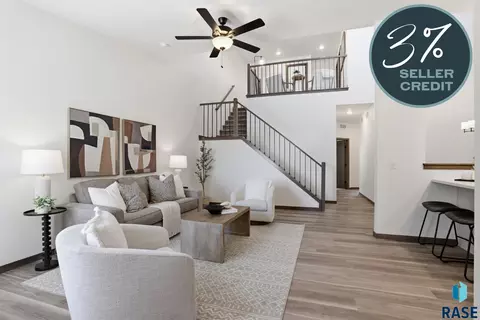 5704 E Marley Pl, Sioux Falls, SD 57108