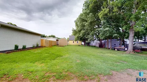 1313 2nd St, Brookings, SD 57006 photo 37