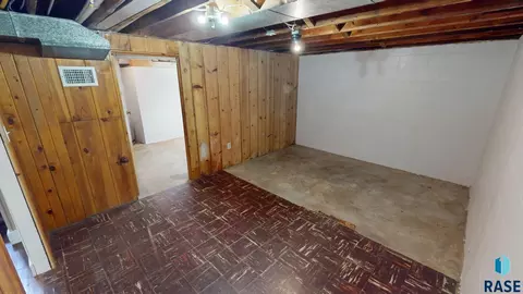 1313 2nd St, Brookings, SD 57006 photo 26