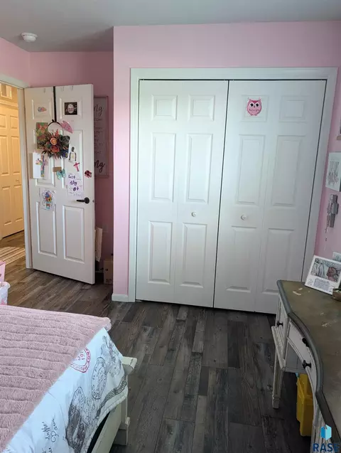 Bedroom - 421 6th St SE, Highmore, SD 57345 photo 7 of 8
