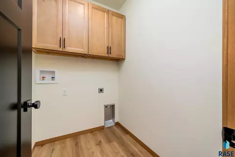Other - 1501 E Carol St, Sioux Falls, SD 57104 photo 5 of 8