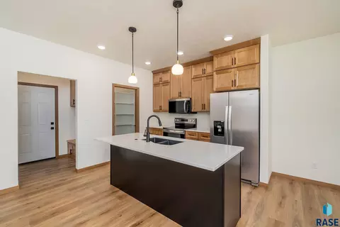 Kitchen - 1501 E Carol St, Sioux Falls, SD 57104 photo 1 of 2