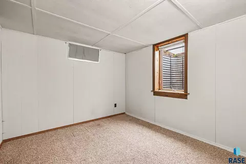 Other - 712 N Summit Ave, Madison, SD 57042 photo 5 of 6