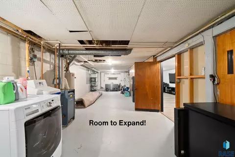 Other - 805 N Dakota St, Canton, SD 57013 photo 11 of 14