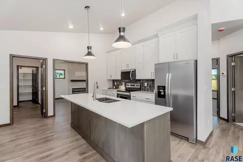 Kitchen - 908 S Tinley Ave, Brandon, SD 57005 photo 1 of 2