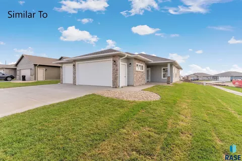 908 S Tinley Ave, Brandon, SD 57005