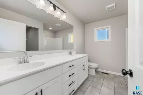 2201 E Alexa St, Brandon, SD 57005 photo 15