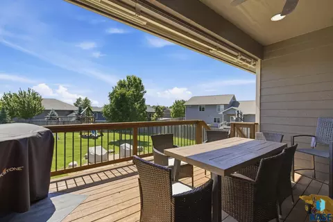 Exterior - S Durango Cir, Sioux Falls, SD 57110 photo 6 of 16