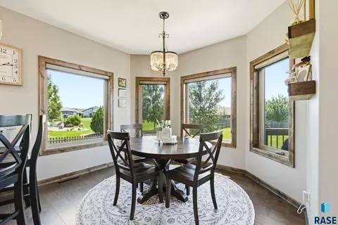 Dining - S Durango Cir, Sioux Falls, SD 57110 photo 1 of 2