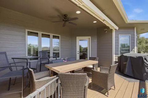 Exterior - S Durango Cir, Sioux Falls, SD 57110 photo 7 of 16