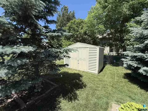 1129 Pactola Cv, Brookings, SD 57006 photo 25