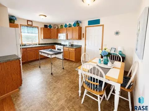 1129 Pactola Cv, Brookings, SD 57006 photo 6