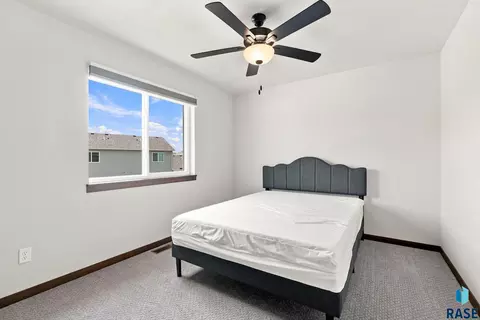 Bedroom - 3500 S Chalice Pl, Sioux Falls, SD 57106 photo 3 of 10