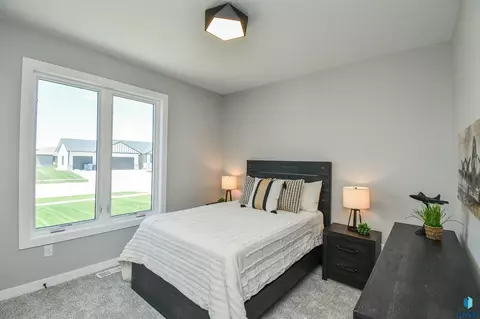 Bedroom - 520 Quartzite Ave, Tea, SD 57064 photo 6 of 13