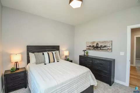 Bedroom - 520 Quartzite Ave, Tea, SD 57064 photo 8 of 13