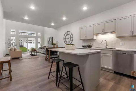 Kitchen - 5714 E Marley Pl, Sioux Falls, SD 57108 photo 1 of 2