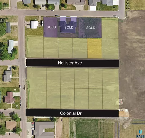 107 Hollister Ave, Salem, SD 57058