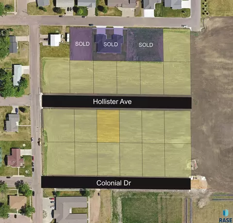 203 Hollister Ave, Salem, SD 57058
