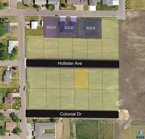 204 Hollister Ave, Salem, SD 57058