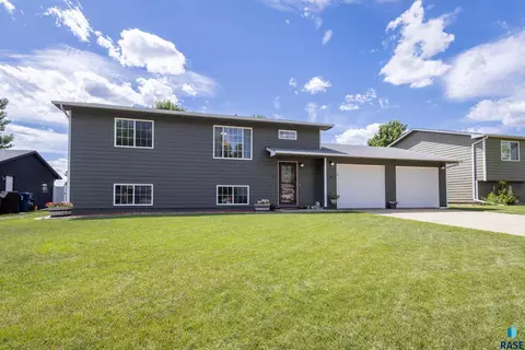 209 N Chris St, Worthing, SD 57077