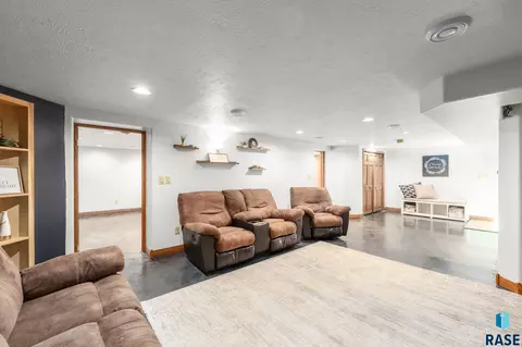 Living - 201 S 5th Ave, Brandon, SD 57005 photo 3 of 4