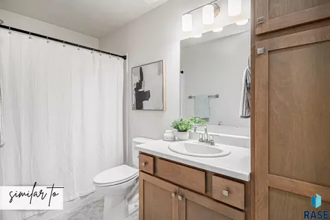 Bath - 5726 E Avett Pl, Sioux Falls, SD 57108 photo 1 of 1