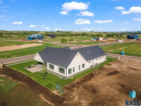 Other - 3416 E Bronze Ln, Sioux Falls, SD 57110 photo 23 of 27