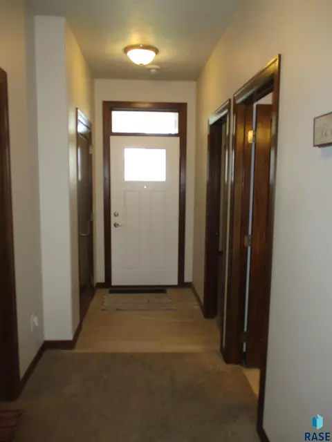Entry Way - 5408 E Wonder St, Sioux Falls, SD 57108 photo 1 of 1