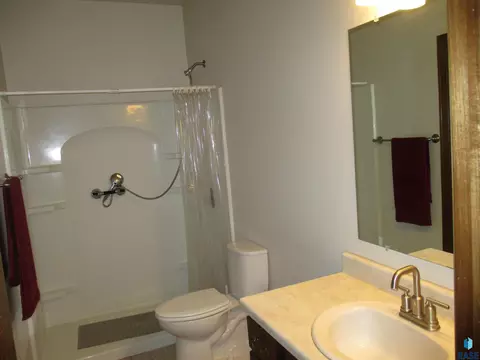 Bath - 5408 E Wonder St, Sioux Falls, SD 57108 photo 5 of 5