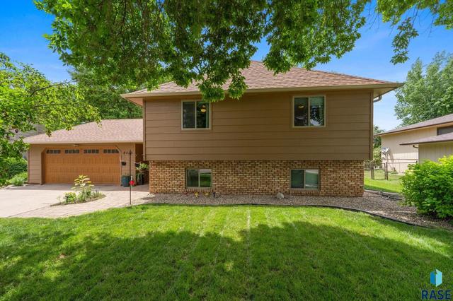 4409 S Southeastern Ave, Sioux Falls, SD 57103