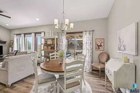 Dining - 3905 E 68th St, Sioux Falls, SD 57108 photo 1 of 2