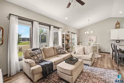 Living - 3905 E 68th St, Sioux Falls, SD 57108 photo 1 of 2