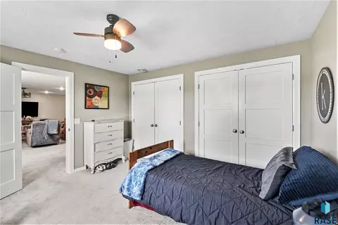 Bedroom - 3905 E 68th St, Sioux Falls, SD 57108 photo 5 of 6