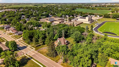 View/Area - 903 N Dakota St, Canton, SD 57013 photo 4 of 4