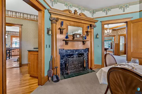 Dining - 903 N Dakota St, Canton, SD 57013 photo 4 of 4