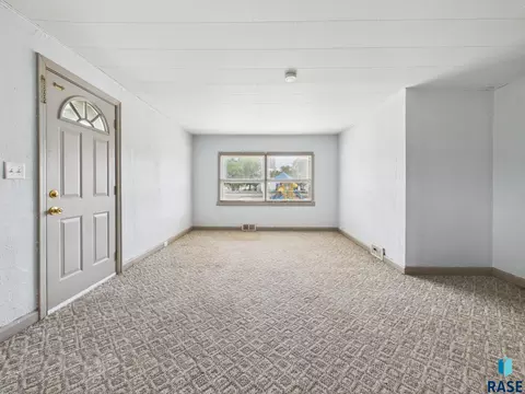 Living - 612 S Cedar St, Canton, SD 57013 photo 1 of 3