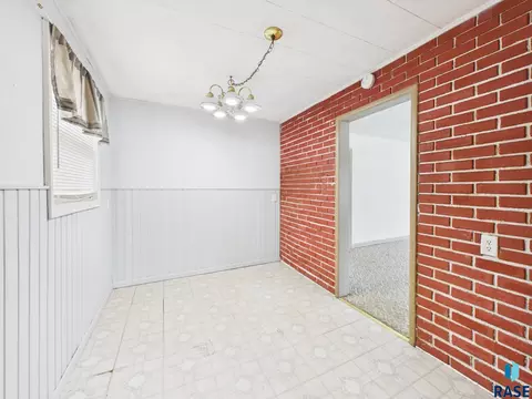 Dining - 612 S Cedar St, Canton, SD 57013 photo 1 of 2