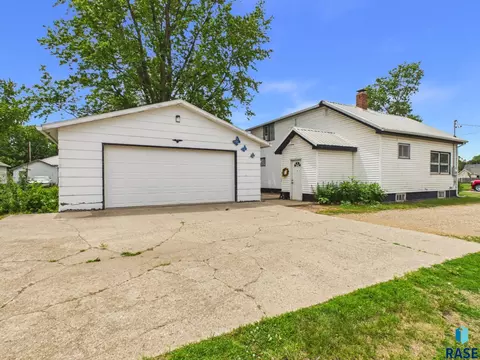 Other - 612 S Cedar St, Canton, SD 57013 photo 2 of 8