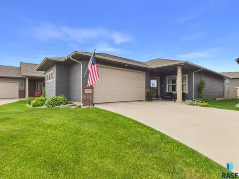 5009 E 62nd St, Sioux Falls, SD 57108 photo 1