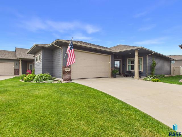 5009 E 62nd St, Sioux Falls, SD 57108