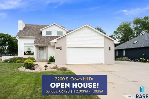 2200 S Crown Hill Dr, Sioux Falls, SD 57106