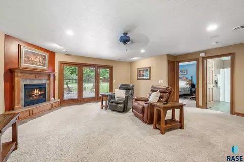 800 W Glen Eagle St, Sioux Falls, SD 57108 photo 19