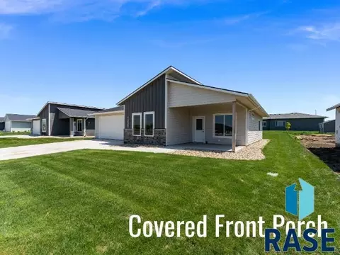 1230 N Titan St, Tea, SD 57064 photo 2