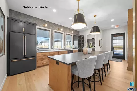 Kitchen - 5921 E Rush St, Sioux Falls, SD 57110 photo 3 of 3